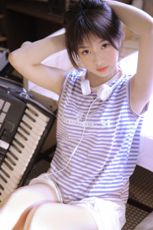 奴隶少女希尔薇安卓手机版